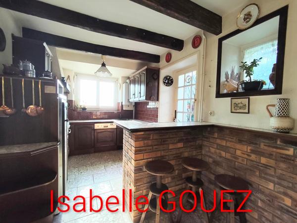 MAISON EN PIERRE A RENOVER ET TERRAIN CONSTRUCTIBLE