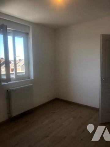 Saint quentin - centre ville - 4 ch - cour