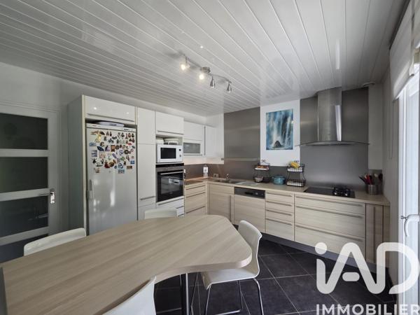 Maison à vendre 5 pièces 215 m² Septeuil