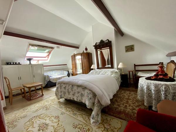 Vente                                                      Maison
                        
                     6 pièces                      112 m2                     à Vineuil-Saint-Firmin