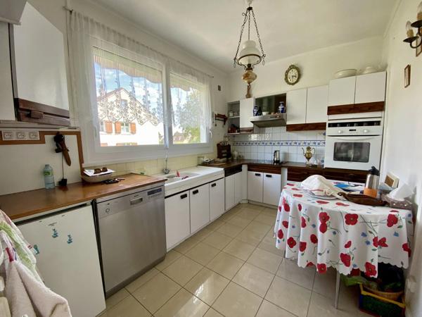 Vente                                                      Maison
                        
                     6 pièces                      112 m2                     à Vineuil-Saint-Firmin