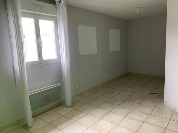 Bureau à louer à Saint-Donat-sur-l'Herbasse (26260)