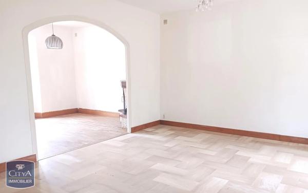 Maison à louer 6 pièces 126m² Blois (41000)