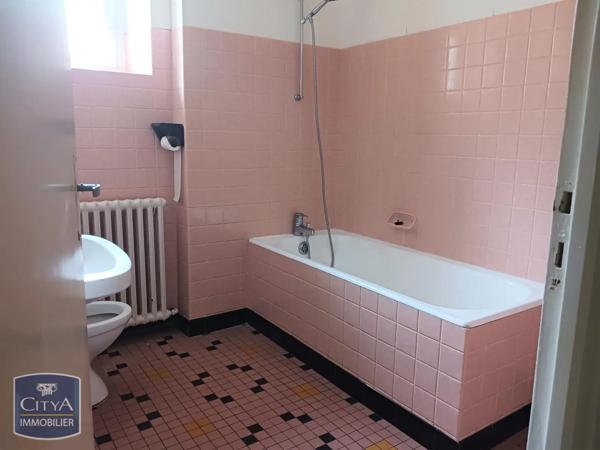 Maison à louer 6 pièces 126m² Blois (41000)