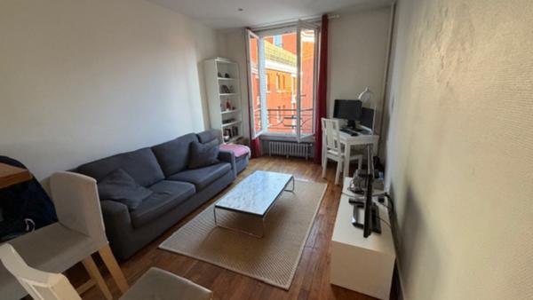 Appartement MEUBLE , METRO JEAN JAURES, 2 pièces 40 m2
