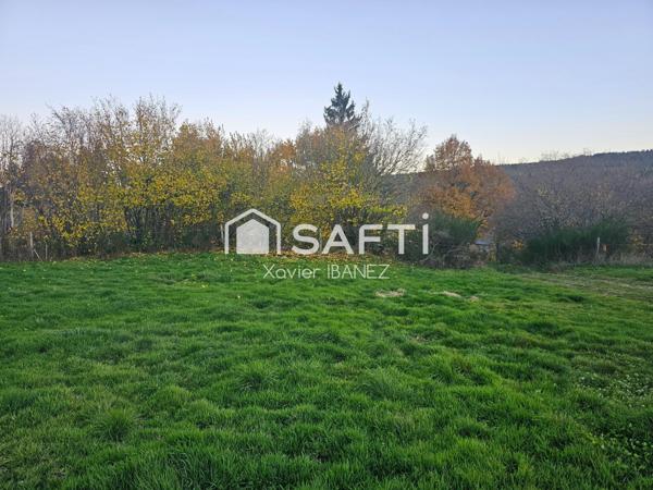 Terrain de 1300m² constructible Saint-Alban-Sur-Limagnole (48120)