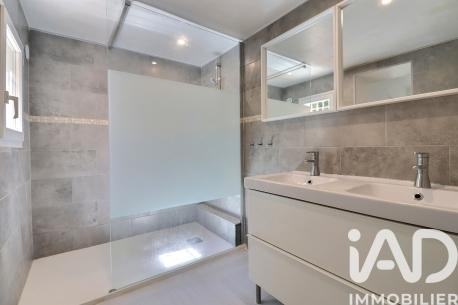 Maison à vendre 7 pièces 141 m² La Ciotat