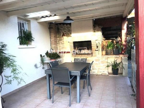 Maison à Meilhan-sur-Garonne, 47180 - 6 pièces 128m²