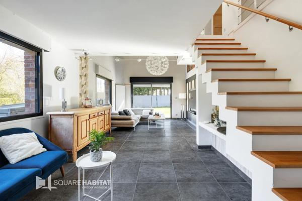 Maison à vendre 7 pièces 212m² Villeneuve-d'Ascq (59650)