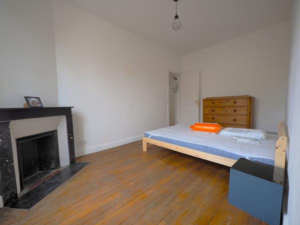 APPARTEMENT 2/3 PIECES - BAGNOLET