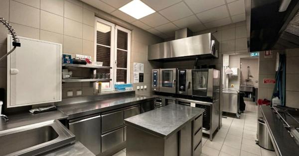 Opportunité Rare : Restaurant de Prestige au Cœur des Trois Frontières — Fonds de Commerce