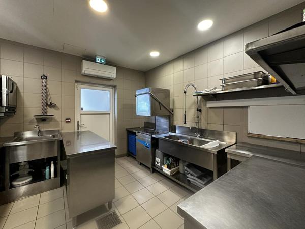 Opportunité Rare : Restaurant de Prestige au Cœur des Trois Frontières — Fonds de Commerce