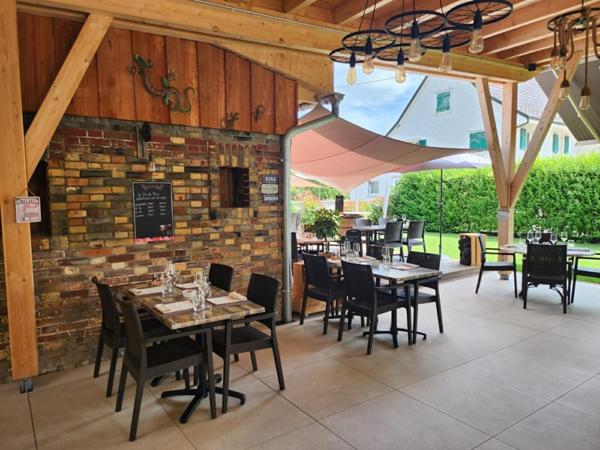 Opportunité Rare : Restaurant de Prestige au Cœur des Trois Frontières — Fonds de Commerce