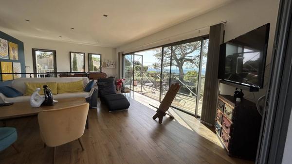 Vaugines - Maison avec Vue panoramique exceptionnelle à 360° – Luberon & Sainte-Victoire