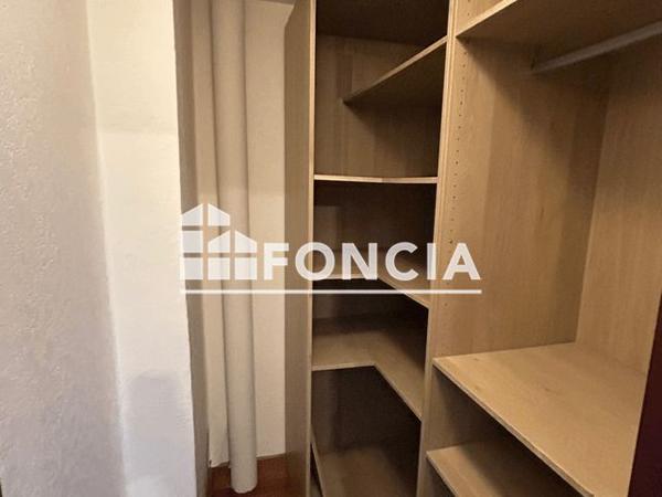 Location Appartement 3 pièces 80.24 m² - 15 RUE GRANGE DAME ROSE Velizy-villacoublay 78140