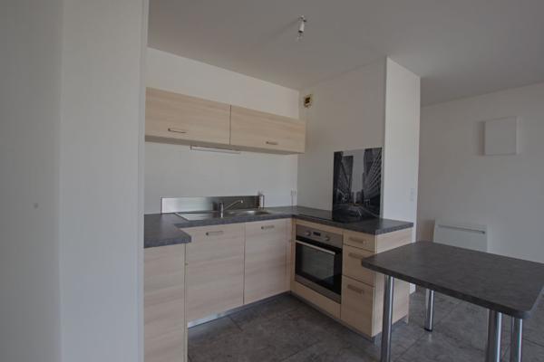 A LOUER T2 Duplex à CHOLET quartier GLISSEO