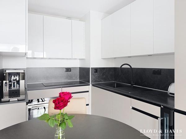 Appartement T2 asc, balcon et parking en s/sol