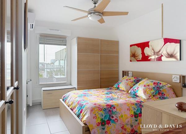 Appartement T2 asc, balcon et parking en s/sol