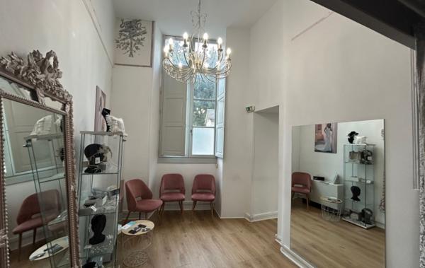 Vente Local commercial rénové(e) Pau   