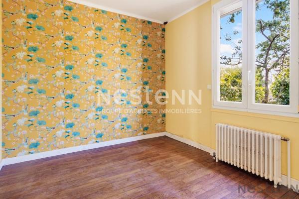 VENTE - MAISON QUARTIER SAINTE THERESE 2 CHAMBRES GRAND JARDIN + GARAGE.