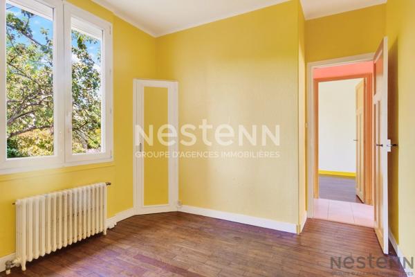 VENTE - MAISON QUARTIER SAINTE THERESE 2 CHAMBRES GRAND JARDIN + GARAGE.
