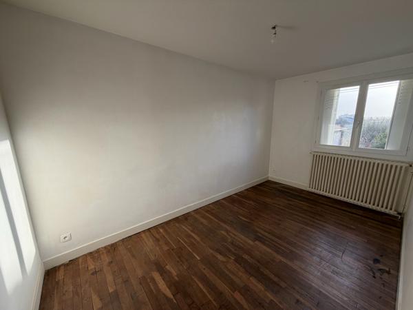 MAISON sur SOUS-SOL
