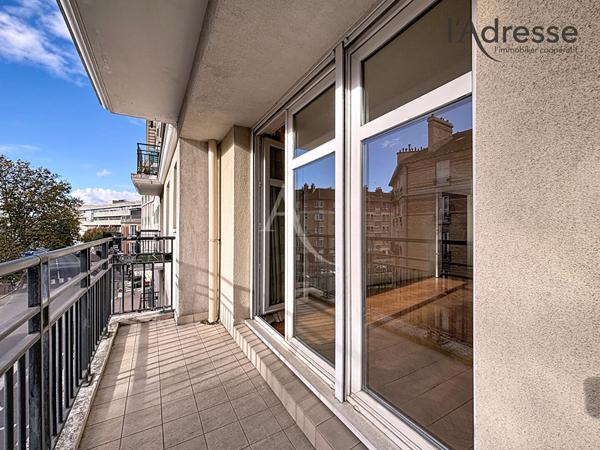 Suresnes - Marché Caron - 4 pièces de 94m² cave parking