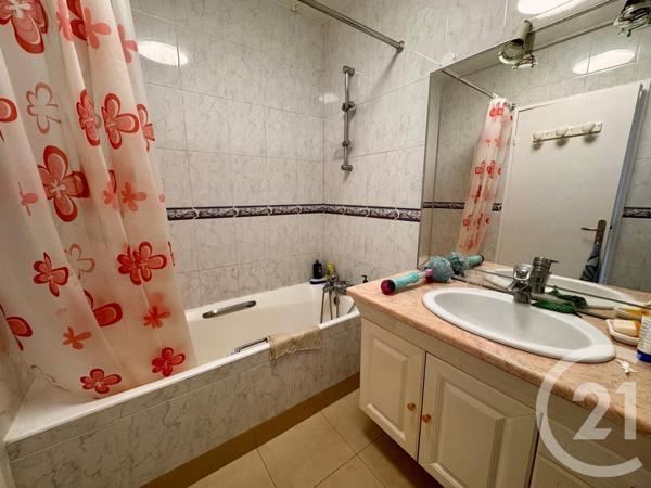 Appartement F4 à vendre  4 pièces - 85,17 m2 PARIS - 75019