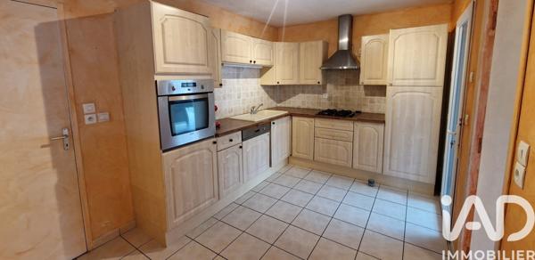 Maison à vendre 6 pièces 114 m² Saint-Étienne-de-Montluc