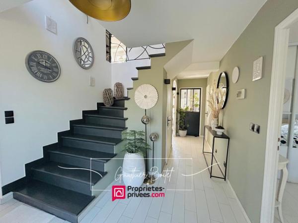 Maison Rozay En Brie 7 pièce(s) 5 chambres 150 m2
