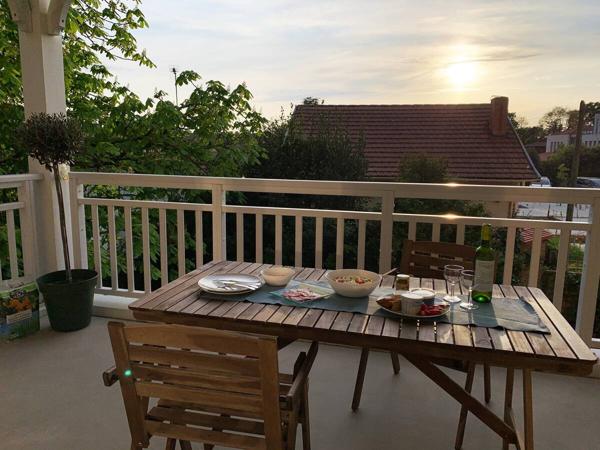 Appartement
         3 pièces
        - 64 m² 260 000 € *