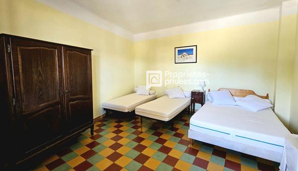 Villa Leucate-La Franqui 12 pièces de 150 m2 proche mer