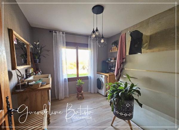 Maison contemporaine 145m² avec vue dégagée - Terrain 4531m²