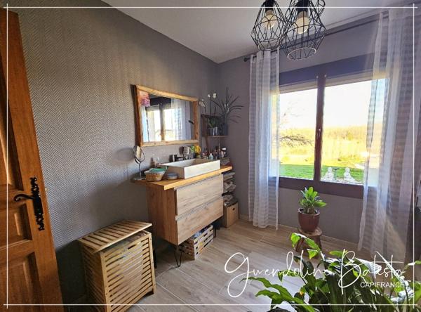 Maison contemporaine 145m² avec vue dégagée - Terrain 4531m²