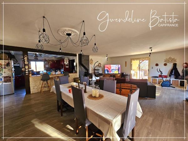 Maison contemporaine 145m² avec vue dégagée - Terrain 4531m²