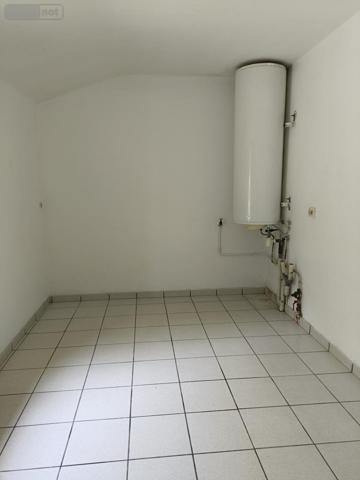 Maison à louer à Plémet dans les Côtes-d'Armor (22210), ref : 22115-L338