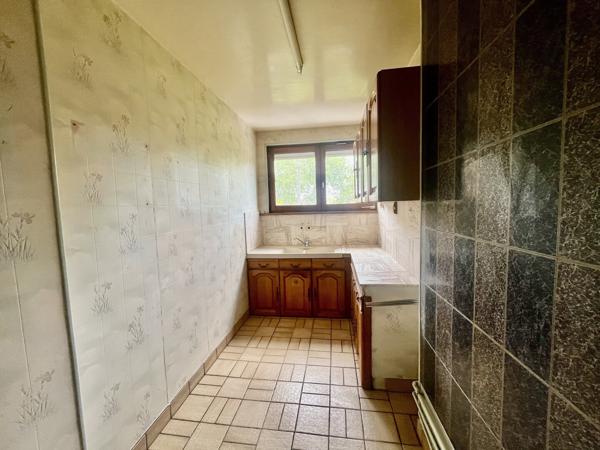 Vandoeuvre les Nancy - Charmois, T3 67m2, 1er étage, balcon