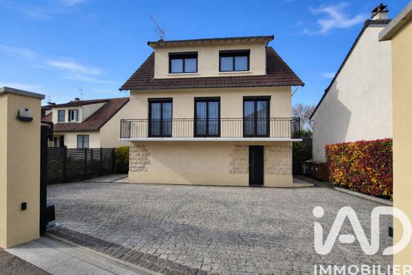 Maison à vendre 7 pièces 172 m² Méry-sur-Oise