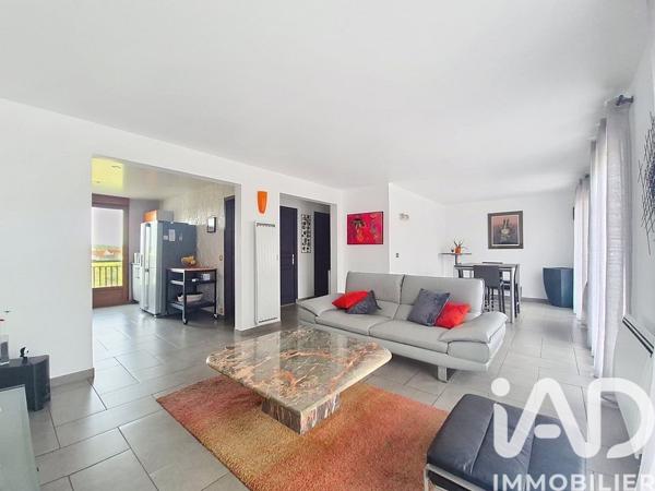 Maison à vendre 7 pièces 172 m² Méry-sur-Oise