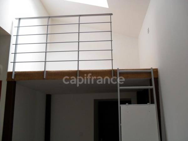 Immeuble à vendre DRAGUIGNAN (83), Taux de rentabilité net de 7,6 %, 4 appartements rénovés, jardin de 80 m² !!
