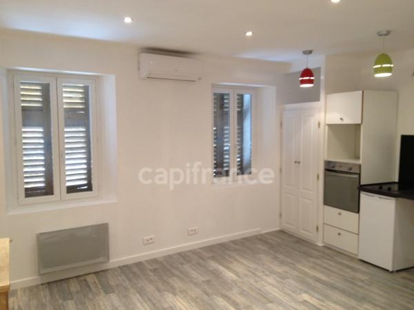 Immeuble à vendre DRAGUIGNAN (83), Taux de rentabilité net de 7,6 %, 4 appartements rénovés, jardin de 80 m² !!