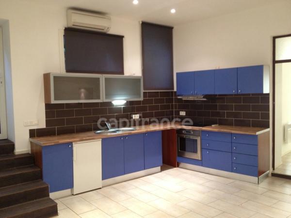 Immeuble à vendre DRAGUIGNAN (83), Taux de rentabilité net de 7,6 %, 4 appartements rénovés, jardin de 80 m² !!