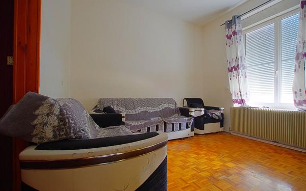 Maison à vendre    6 pièces •  Roye