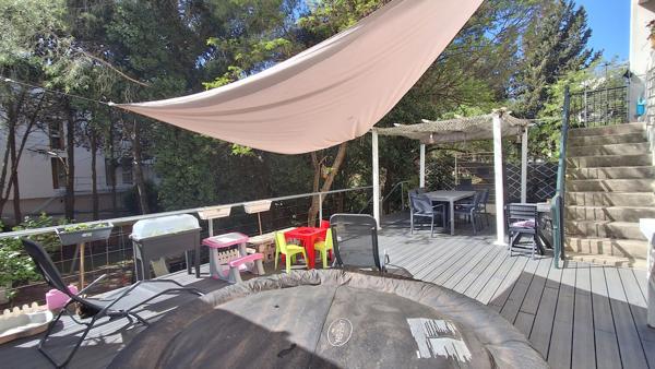 Pennes-Mirabeau (13170) Appartement type 4 + Grande Terrasse ,Jardin et cave