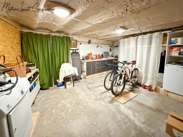 Appartement à vendre 4 pièces PERIGUEUX (24) 69 M² CENTRE-VILLE pas de travaux.