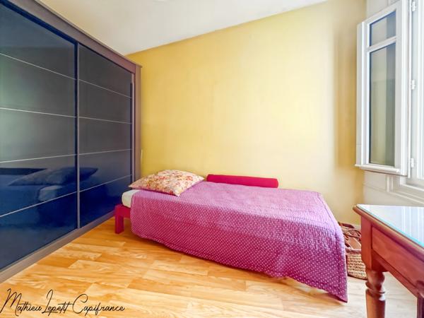 Appartement à vendre 4 pièces PERIGUEUX (24) 69 M² CENTRE-VILLE pas de travaux.