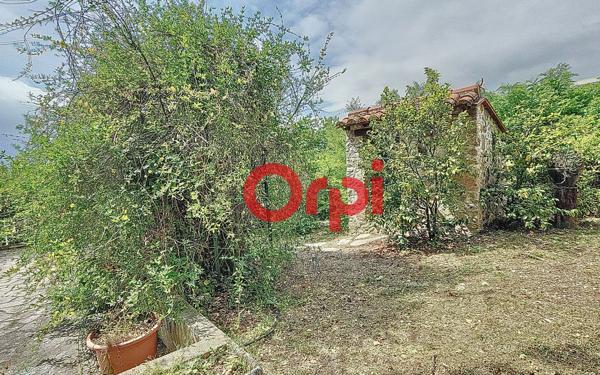 Maison à vendre    5 pièces •  Catllar