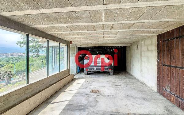 Maison à vendre    5 pièces •  Catllar