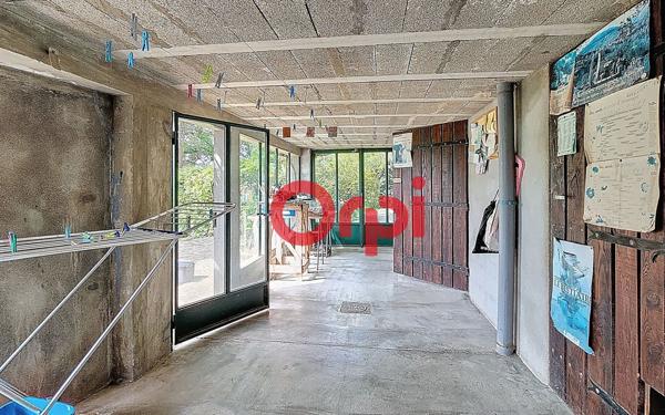 Maison à vendre    5 pièces •  Catllar