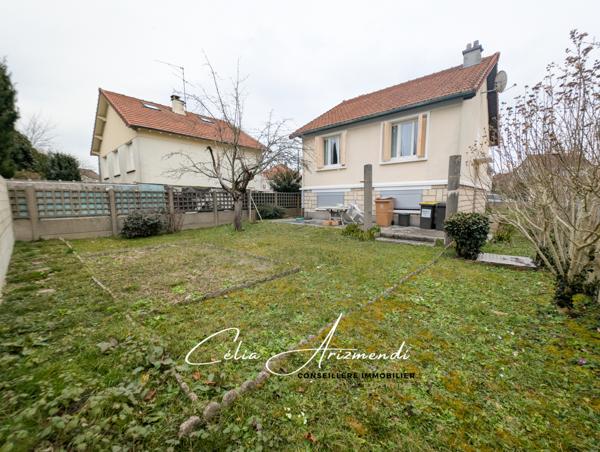 Noisy-le-Grand (93160) Noisy le Grand - Maison pleine de potentiel aux Richardets !